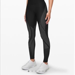 Lululemon mapped out high rise 28” tight